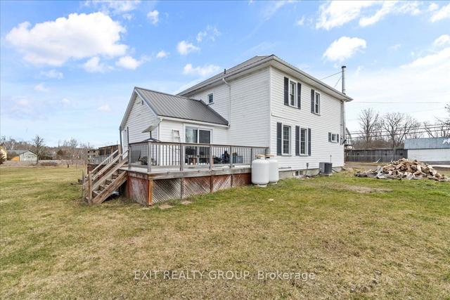 289 Hoskin Rd, House detached with 3 bedrooms, 3 bathrooms and 5 parking in Belleville ON | Image 29