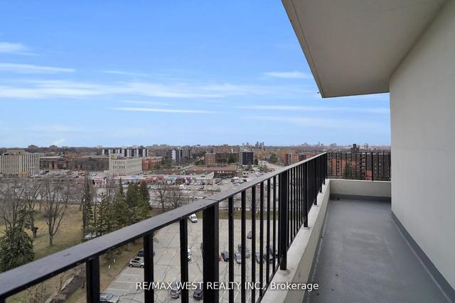 1217 - 1333 Bloor St, Condo with 2 bedrooms, 2 bathrooms and 1 parking in Mississauga ON | Image 20