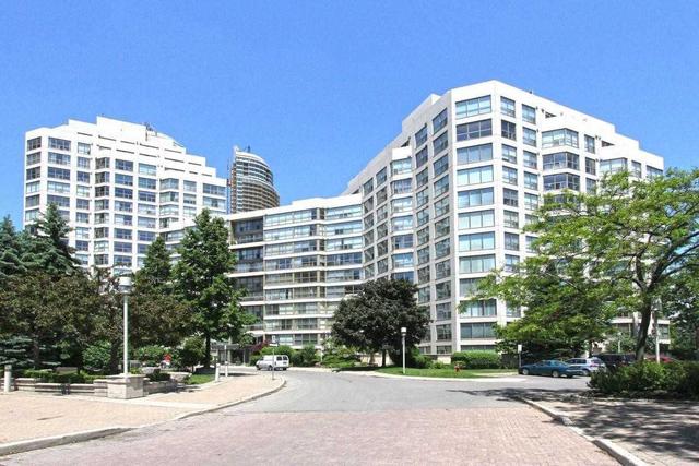 sph8 - 2261 Lake Shore Blvd W, Condo with 2 bedrooms, 2 bathrooms and 2 parking in Toronto ON | Image 1