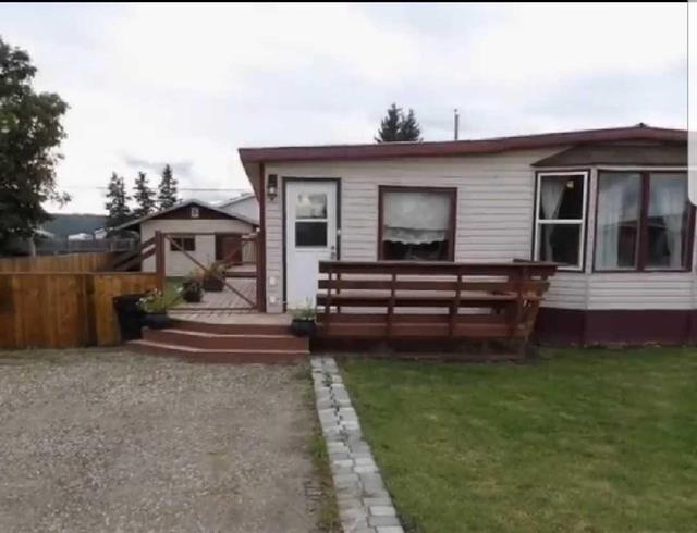10564 101 St, House other with 2 bedrooms, 1 bathrooms and 4 parking in Taylor BC | Image 1