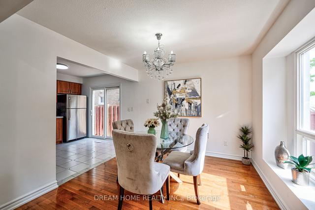 56 Upton Cres, House attached with 3 bedrooms, 4 bathrooms and 6 parking in Markham ON | Image 38