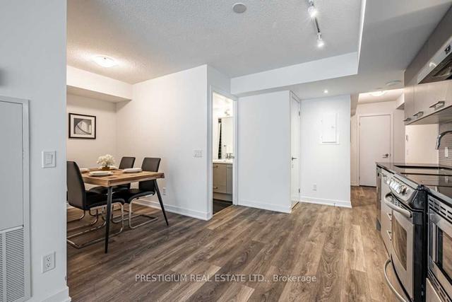 1416 - 87 Peter St, Condo with 1 bedrooms, 1 bathrooms and 0 parking in Toronto ON | Image 6
