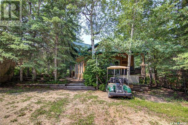 4040 Camp Road, House detached with 4 bedrooms, 1 bathrooms and null parking in Bjorkdale No. 426 SK | Image 1
