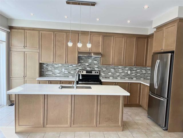1261 Blencowe Cres, House semidetached with 4 bedrooms, 3 bathrooms and 3 parking in Newmarket ON | Image 21