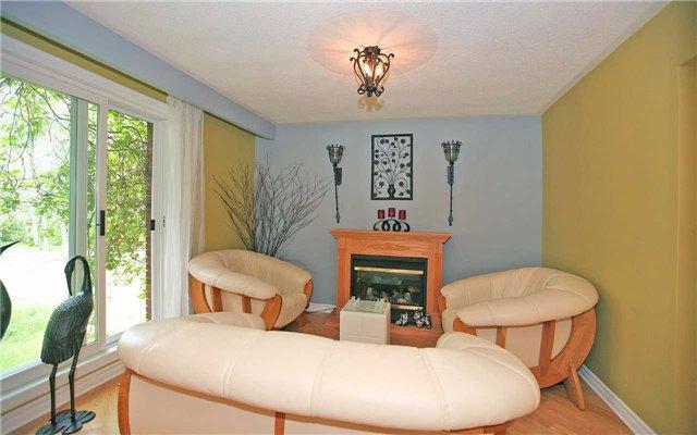 14835 Jane St, House detached with 4 bedrooms, 2 bathrooms and 10 parking in King ON | Image 3