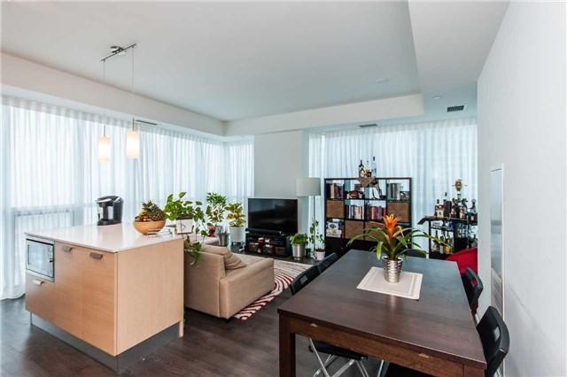 2307 - 11 Bogert Ave, Condo with 2 bedrooms, 2 bathrooms and 1 parking in Toronto ON | Image 4