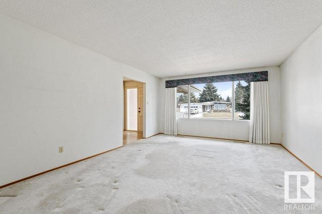 6008 144 St Nw, House detached with 5 bedrooms, 2 bathrooms and 6 parking in Edmonton AB | Image 11