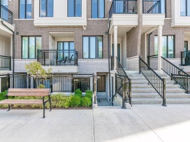 15 - 125 Long Branch Ave, Townhouse with 2 bedrooms, 3 bathrooms and 1 parking in Toronto ON | Image 1