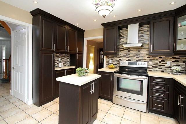 58 Grover Dr, House detached with 4 bedrooms, 4 bathrooms and 4 parking in Toronto ON | Image 31