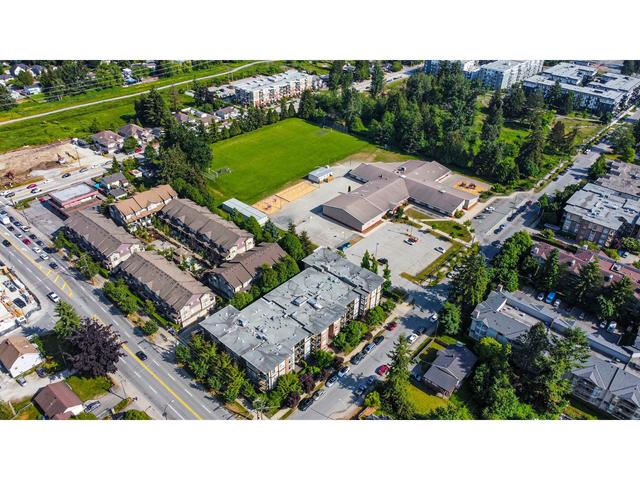 104 - 10788 139 Street, Condo with 1 bedrooms, 1 bathrooms and 1 parking in Surrey BC | Image 35