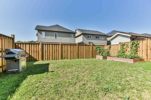 UL - 92 Juliebeth Dr, House detached with 4 bedrooms, 3 bathrooms and 4 parking in Hamilton ON | Image 20