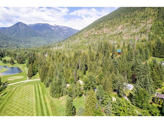 16254 Crawford Creek Road, House detached with 5 bedrooms, 3 bathrooms and 2 parking in Central Kootenay A BC | Image 47