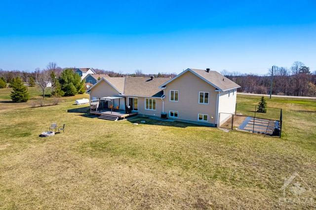 59 Horace Drive, House detached with 3 bedrooms, 3 bathrooms and 6 parking in Rideau Lakes ON | Image 23