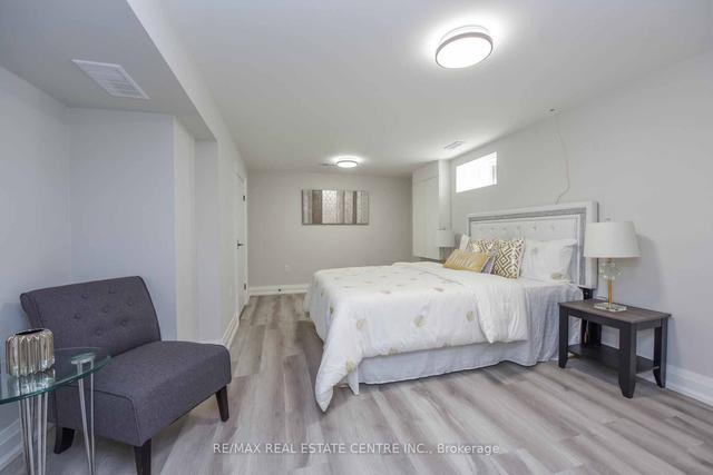 84 Ainsdale Rd, House detached with 4 bedrooms, 5 bathrooms and 6 parking in Toronto ON | Image 30