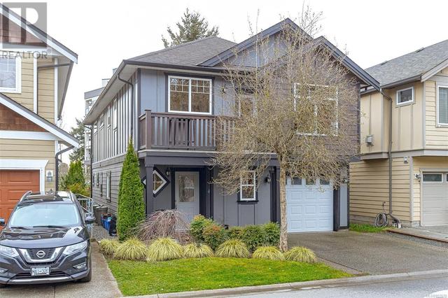 953 Cavalcade Terr, House detached with 5 bedrooms, 3 bathrooms and 2 parking in Langford BC | Image 1