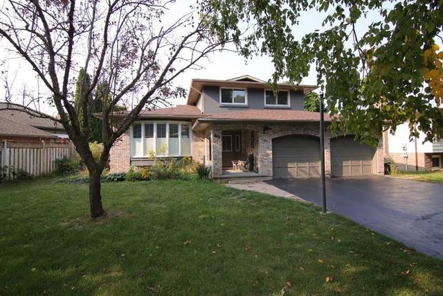 49 Royal Oak Dr, House detached with 3 bedrooms, 3 bathrooms and 6 parking in St. Catharines ON | Image 34