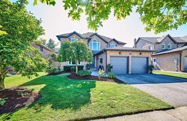 28 Vale Cres, House detached with 4 bedrooms, 4 bathrooms and 2 parking in Ajax ON | Image 1