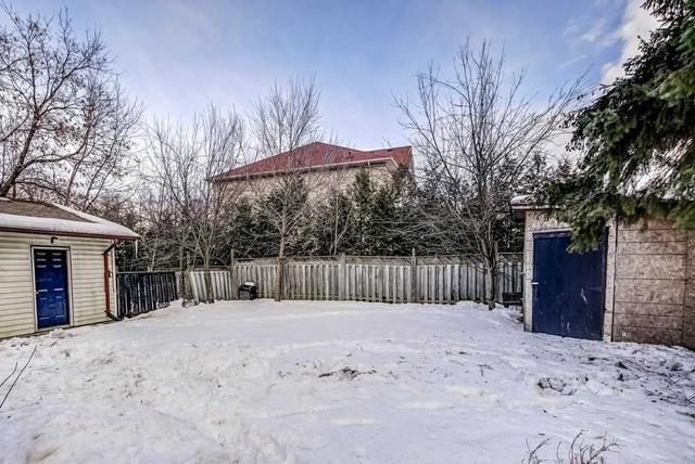 107 Wesley St, House detached with 3 bedrooms, 2 bathrooms and 4 parking in Newmarket ON | Image 32