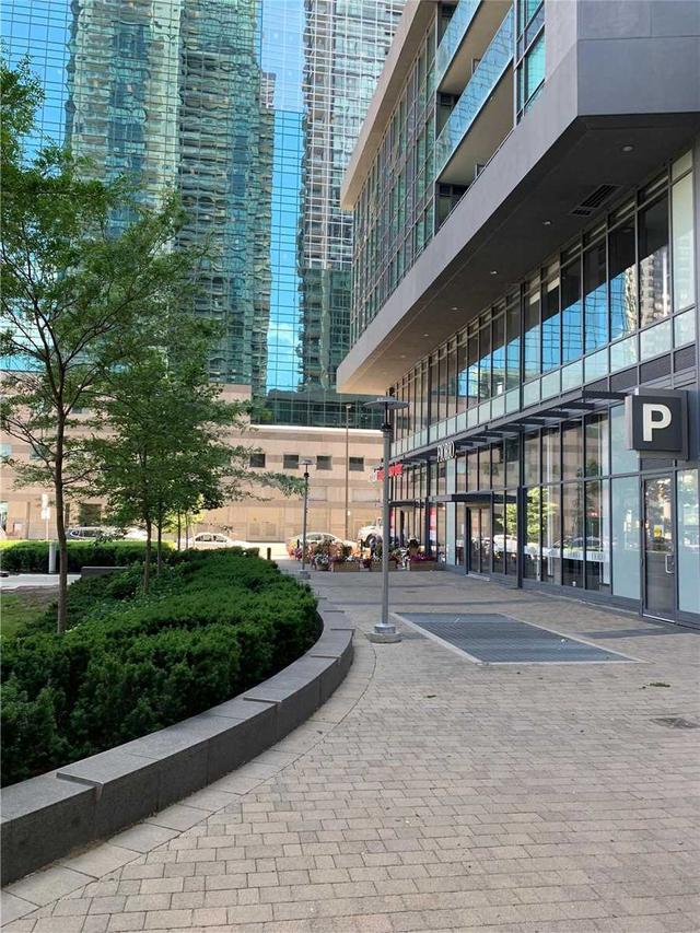 lph502 - 5168 Yonge St, Condo with 2 bedrooms, 2 bathrooms and 1 parking in Toronto ON | Image 7
