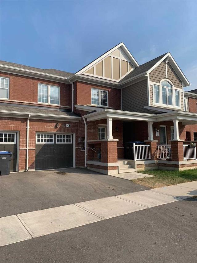 28 Donlamont Circ, House attached with 3 bedrooms, 3 bathrooms and 3 parking in Brampton ON | Card Image