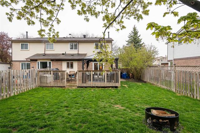 703 Syer Dr, House semidetached with 3 bedrooms, 2 bathrooms and 3 parking in Milton ON | Image 28