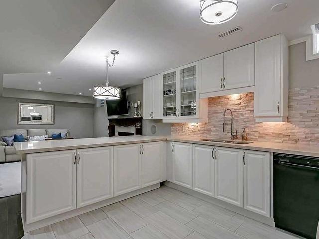 1506 Craigleith Rd, House detached with 4 bedrooms, 5 bathrooms and 4 parking in Oakville ON | Image 22