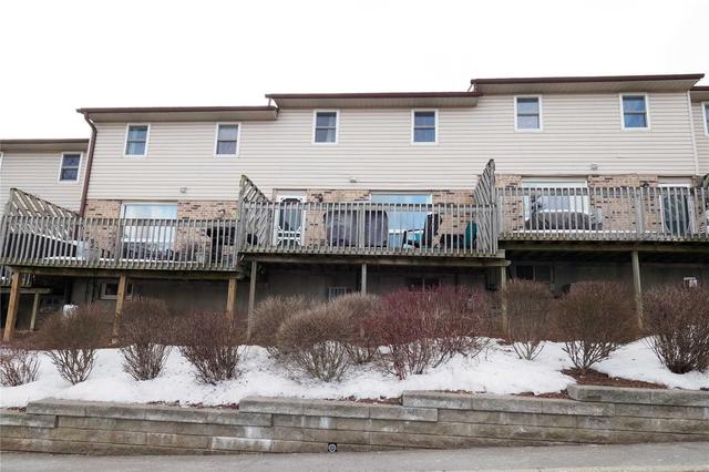 39 - 175 Cedar St, Townhouse with 3 bedrooms, 2 bathrooms and 1 parking in Cambridge ON | Image 32