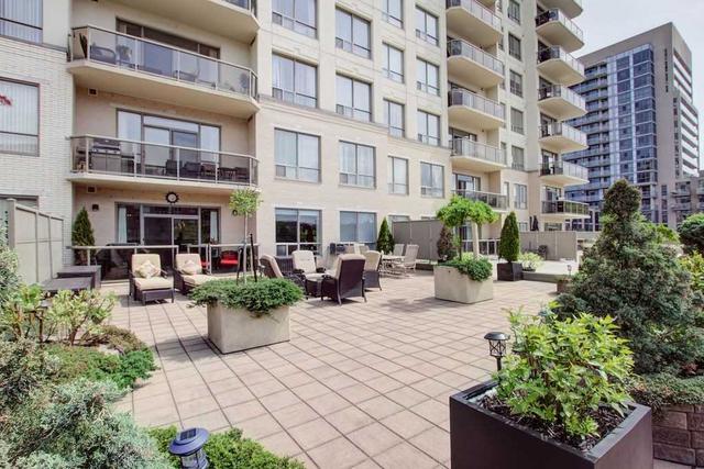 207 - 1998 Ironstone Dr, Condo with 2 bedrooms, 2 bathrooms and 2 parking in Burlington ON | Image 14