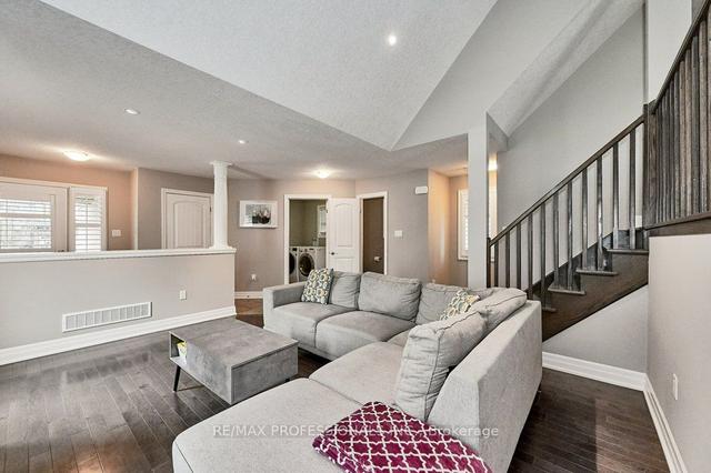 221 Goodwin Dr, House detached with 3 bedrooms, 3 bathrooms and 3 parking in Guelph ON | Image 38