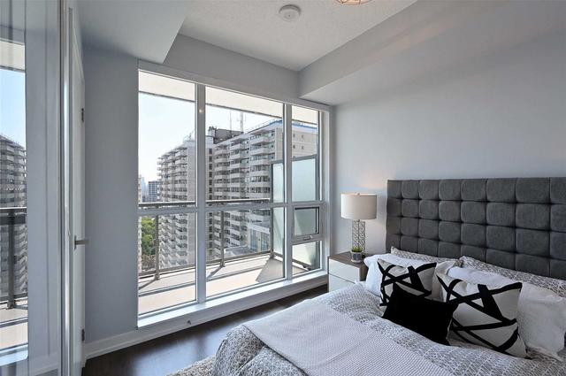 2017 - 98 Lillian St, Condo with 2 bedrooms, 2 bathrooms and 1 parking in Toronto ON | Image 15