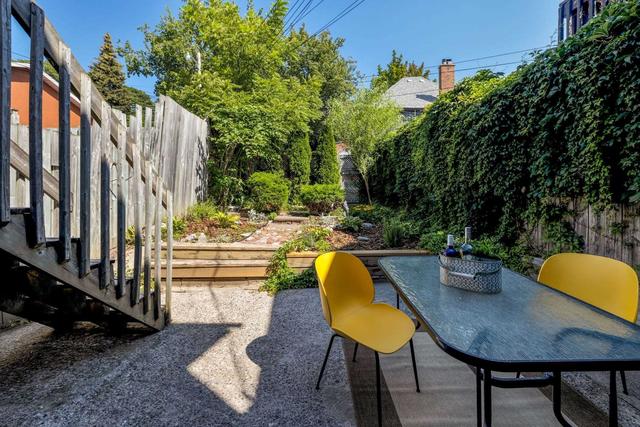 1226 Davenport Rd, House semidetached with 3 bedrooms, 3 bathrooms and 1 parking in Toronto ON | Image 13