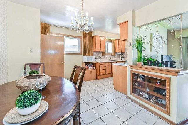 79 East 16th St, House detached with 3 bedrooms, 2 bathrooms and 3 parking in Hamilton ON | Image 7