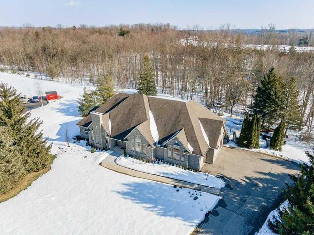33 Fox Run Dr, House detached with 3 bedrooms, 4 bathrooms and 11 parking in Puslinch ON | Image 40