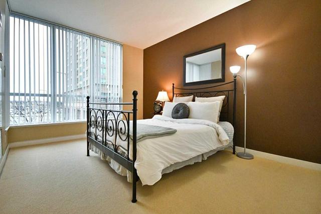 Th112 - 36 Lee Centre Dr, Townhouse with 2 bedrooms, 2 bathrooms and 1 parking in Toronto ON | Image 14