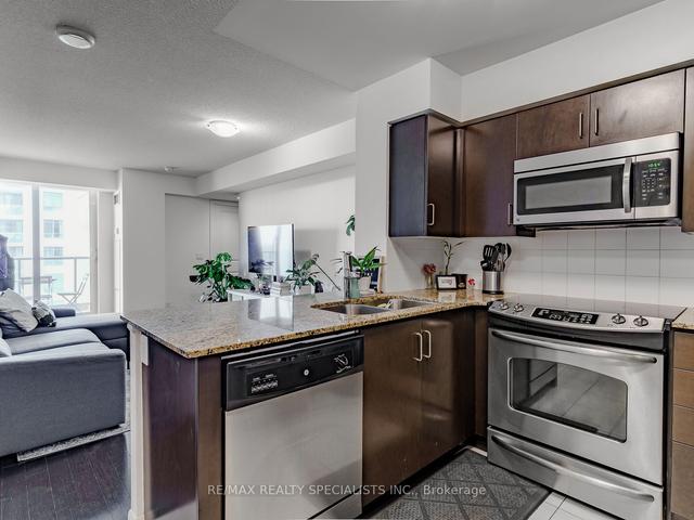 215 Sherway Garden Rd, Condo with 1 bedrooms, 6 bathrooms and 1 parking in Toronto ON | Image 8