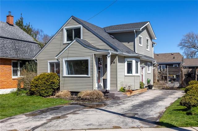 470 15th Street W, House detached with 3 bedrooms, 2 bathrooms and 3 parking in Owen Sound ON | Image 1
