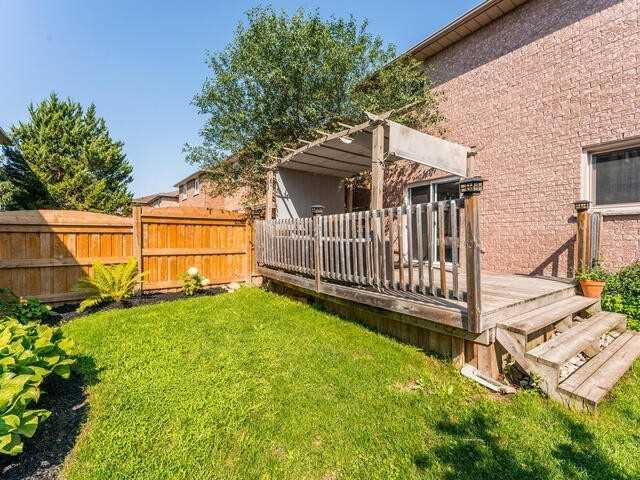 1615 Seguin Sq, House detached with 3 bedrooms, 4 bathrooms and 8 parking in Pickering ON | Image 33