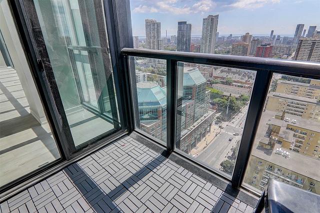 2802 - 110 Charles St E, Condo with 2 bedrooms, 2 bathrooms and 1 parking in Toronto ON | Image 19