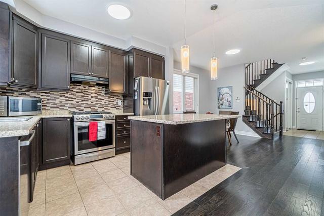 21 Tribune Dr, House detached with 3 bedrooms, 3 bathrooms and 2 parking in Brampton ON | Image 15