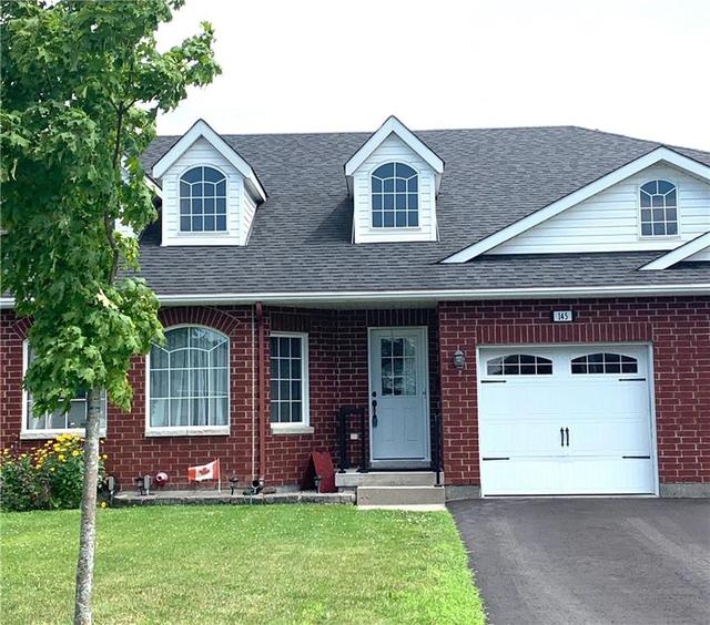 145 Steacy Gardens, Townhouse with 3 bedrooms, 3 bathrooms and 2 parking in Brockville ON | Image 1