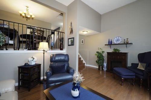 Th12 - 1085 Queens Blvd, Townhouse with 3 bedrooms, 2 bathrooms and 1 parking in Kitchener ON | Image 5
