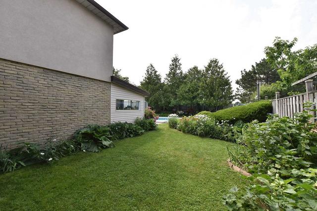 925 Forestwood Dr, House detached with 4 bedrooms, 3 bathrooms and 4 parking in Mississauga ON | Image 31