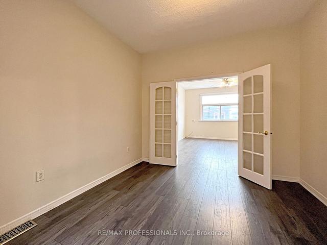 upper - 385 Dundas St E, Condo with 2 bedrooms, 1 bathrooms and 0 parking in Toronto ON | Image 7