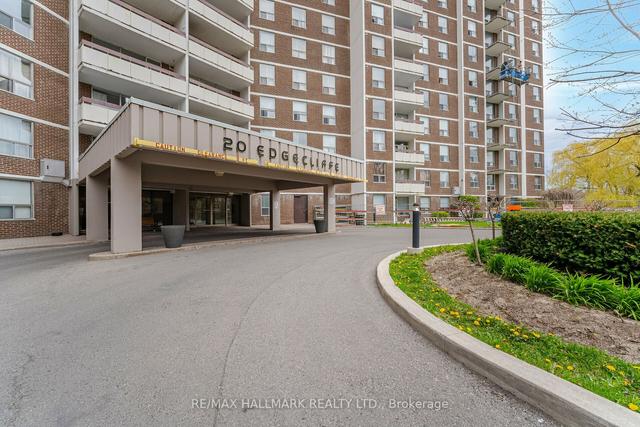 606 - 20 Edgecliffe Gfwy, Condo with 3 bedrooms, 2 bathrooms and 1 parking in Toronto ON | Image 20