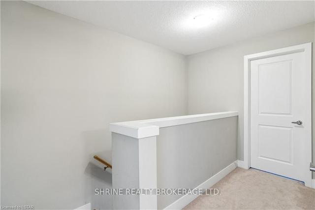 9 - 745 Chelton Rd Rd, Townhouse with 3 bedrooms, 4 bathrooms and 2 parking in London ON | Image 11