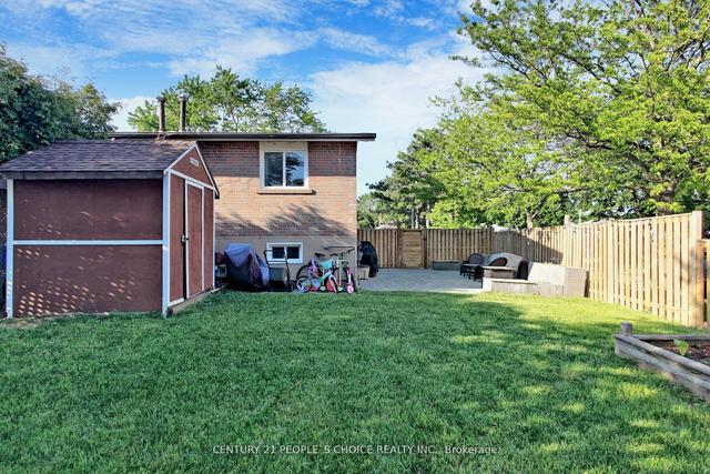 2366 Padstow Cres, House semidetached with 3 bedrooms, 2 bathrooms and 6 parking in Mississauga ON | Image 22