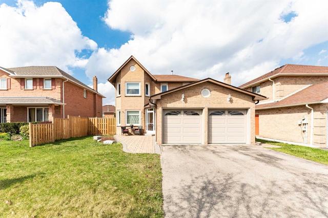 137 Sunforest Dr, House detached with 4 bedrooms, 3 bathrooms and 6 parking in Brampton ON | Image 1