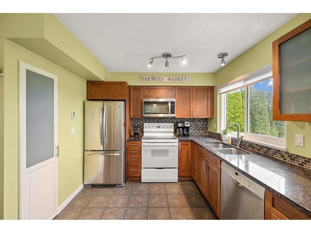6361 Sundance Drive, House detached with 3 bedrooms, 3 bathrooms and 6 parking in Surrey BC | Image 13