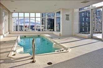 1526 - 250 Wellington St W, Condo with 1 bedrooms, 1 bathrooms and 1 parking in Toronto ON | Image 6
