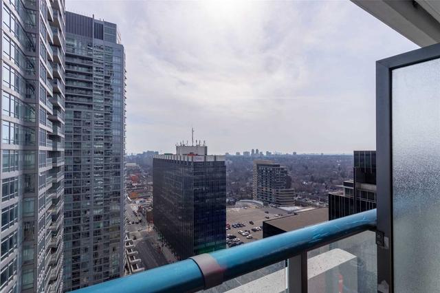 2007 - 2221 Yonge St, Condo with 1 bedrooms, 1 bathrooms and 1 parking in Toronto ON | Image 6